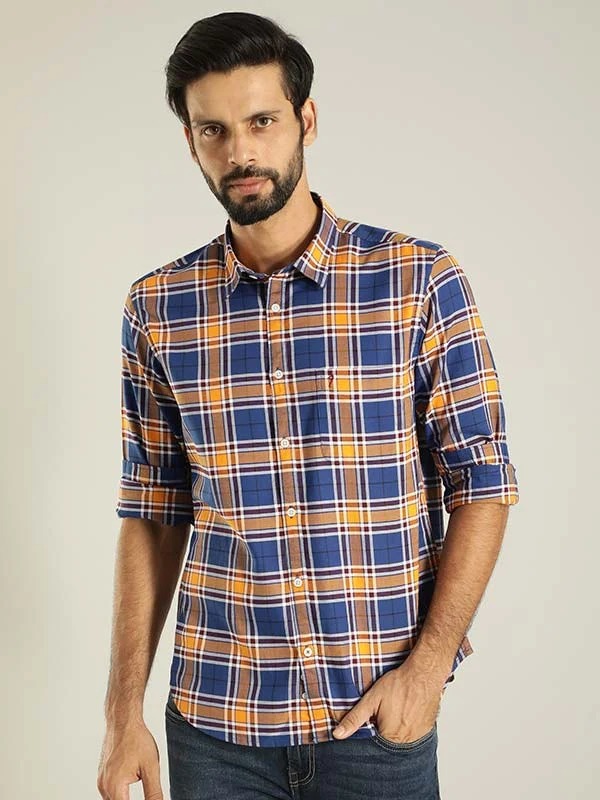 Indian Terrain Men Checkered Blue Shirt